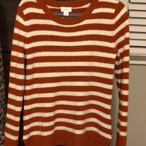 Old Navy Sweater size M